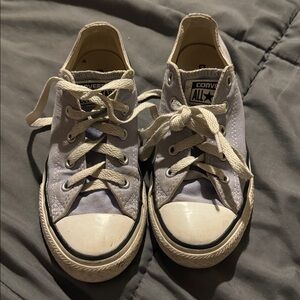 Lavender Converse light purple All-Stars size 1‎ kids chucks